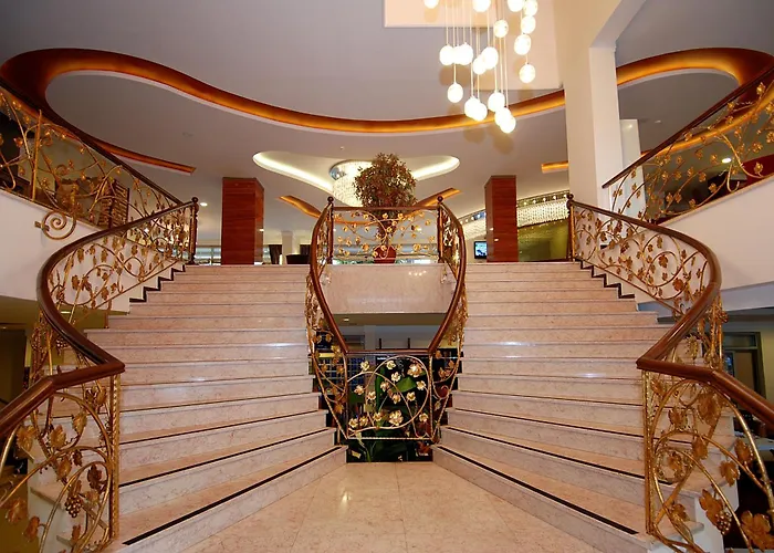 Resort: Grand Okan Hotel